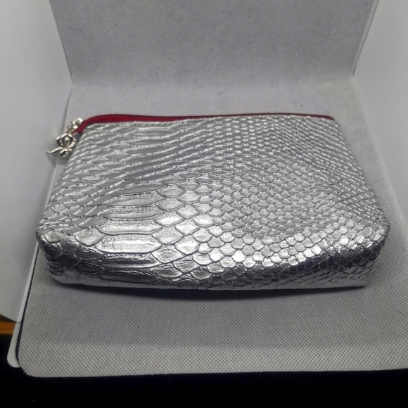 Sisley Makeup Bag Silver Snake Skin - Picture 1 of 6
